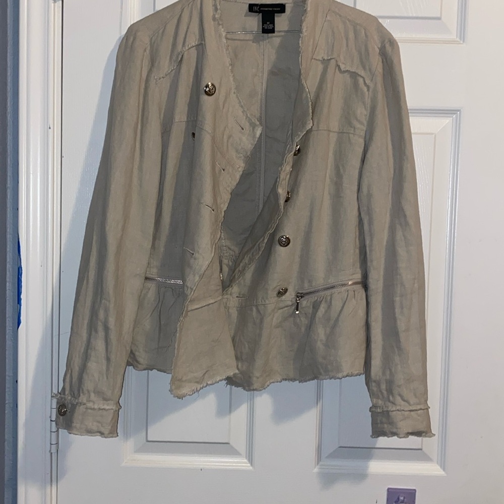 Medium light weight jacket